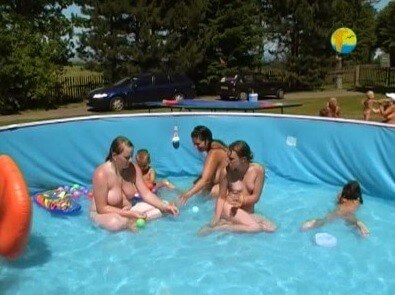 Naturist Freedom: Merry Pool upd