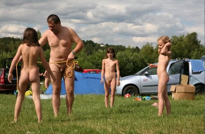 Naturism photo gallery # 38